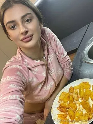 Chllooee OnlyFans Leaked Free Thumbnail Picture - #8hMO8USIcf