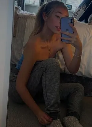 Chlo Matt OnlyFans Leaked Free Thumbnail Picture - #AIdABN095r