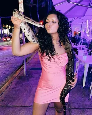 Chloe Alexander OnlyFans Leaked Free Thumbnail Picture - #yzZlSWvdPi