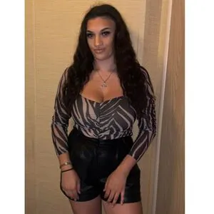 Chloe Ann Whitham OnlyFans Leaked Free Thumbnail Picture - #NXJ1wzi6MX
