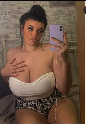Chloe Ann Whitham OnlyFans Leaked Free Thumbnail Picture - #hqsW6a6BB8