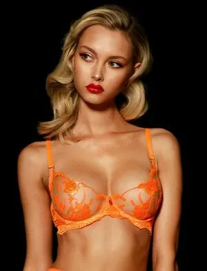 Chloe Avenaim OnlyFans Leaked Free Thumbnail Picture - #uVs0aJ4Qdy