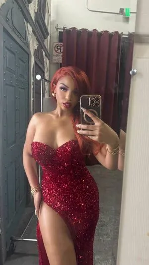 Chloe Bailey OnlyFans Leaked Free Thumbnail Picture - #6FXAwM6ECJ