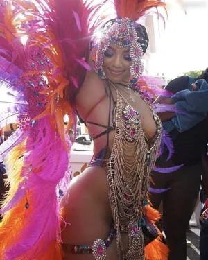 Chloe Bailey OnlyFans Leaked Free Thumbnail Picture - #Ndzb93Wne0