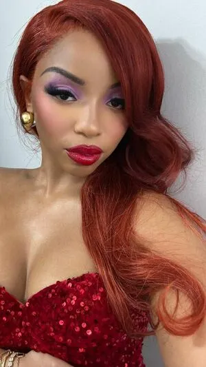 Chloe Bailey OnlyFans Leaked Free Thumbnail Picture - #P5OQlwpsOe