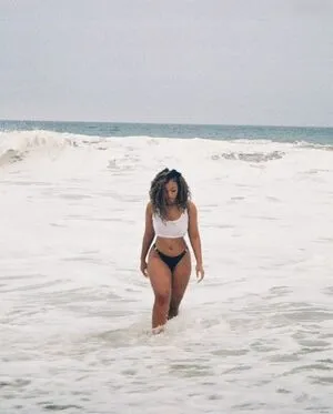 Chloe Bailey OnlyFans Leaked Free Thumbnail Picture - #cOAiv9rTRt