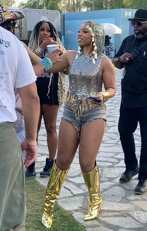 Chloe Bailey OnlyFans Leaked Free Thumbnail Picture - #m5zASTpA1m