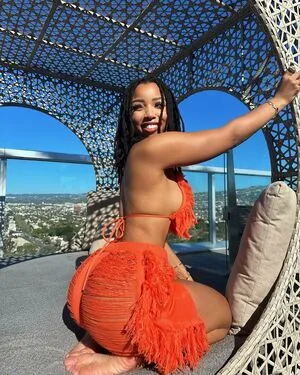 Chloe Bailey OnlyFans Leaked Free Thumbnail Picture - #sMTI5hhGrD