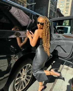 Chloe Bailey OnlyFans Leaked Free Thumbnail Picture - #ty6UQp2SI4