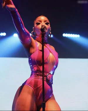 Chloe Bailey OnlyFans Leaked Free Thumbnail Picture - #zVsXGlr3KA