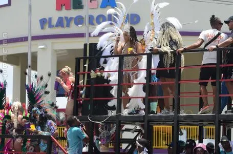 Chloe Bailey OnlyFans Leaked Free Thumbnail Picture - #3KGIfoniIB