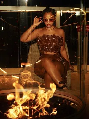 Chloe Bailey OnlyFans Leaked Free Thumbnail Picture - #AMkAHkeQsE