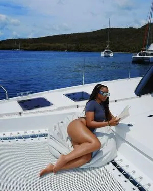 Chloe Bailey OnlyFans Leaked Free Thumbnail Picture - #FL1r9Xe2IP