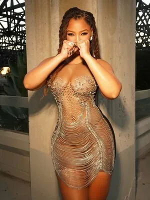 Chloe Bailey OnlyFans Leaked Free Thumbnail Picture - #GIBFiVVCCf