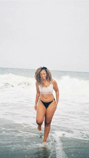 Chloe Bailey OnlyFans Leaked Free Thumbnail Picture - #fMLSEy0x6H