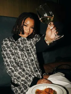 Chloe Bailey OnlyFans Leaked Free Thumbnail Picture - #pyAZ3ESKAJ