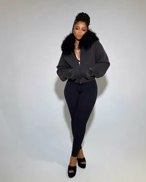 Chloe Bailey OnlyFans Leaked Free Thumbnail Picture - #xfl5EBAgLl