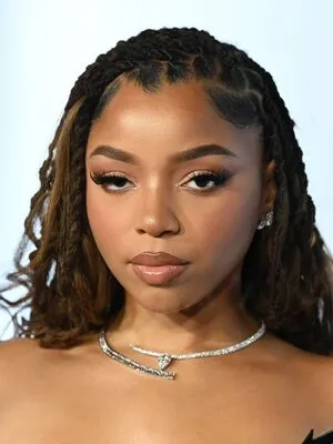 Chloe Bailey OnlyFans Leaked Free Thumbnail Picture - #0IVEpsG8B8