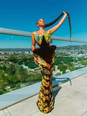 Chloe Bailey OnlyFans Leaked Free Thumbnail Picture - #39zTFV3gDu