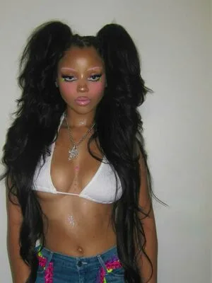 Chloe Bailey OnlyFans Leaked Free Thumbnail Picture - #3Aw2tH4LeI
