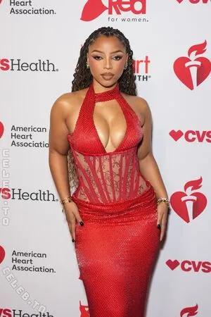 Chloe Bailey OnlyFans Leaked Free Thumbnail Picture - #3i7Obhe5OU