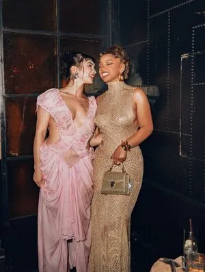 Chloe Bailey OnlyFans Leaked Free Thumbnail Picture - #5cBEzQdPZQ