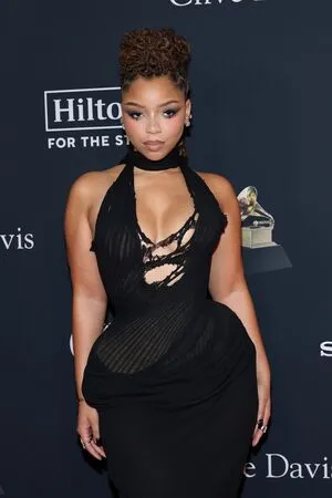 Chloe Bailey OnlyFans Leaked Free Thumbnail Picture - #SbLVnfQoIF