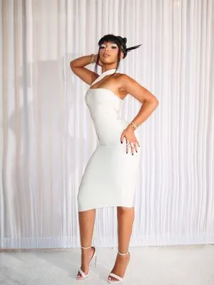 Chloe Bailey OnlyFans Leaked Free Thumbnail Picture - #VerKGSmUCk