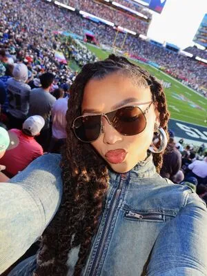 Chloe Bailey OnlyFans Leaked Free Thumbnail Picture - #Zx904Om1N2