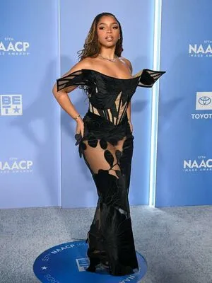 Chloe Bailey OnlyFans Leaked Free Thumbnail Picture - #nnE47KUCmr