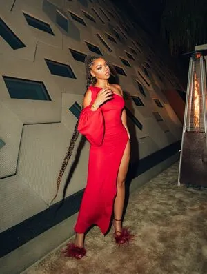 Chloe Bailey OnlyFans Leaked Free Thumbnail Picture - #qoReby4fJt