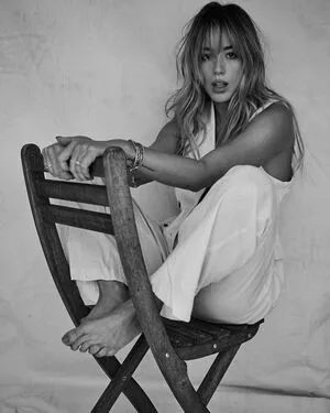 Chloe Bennet OnlyFans Leaked Free Thumbnail Picture - #6zXO42W0M2