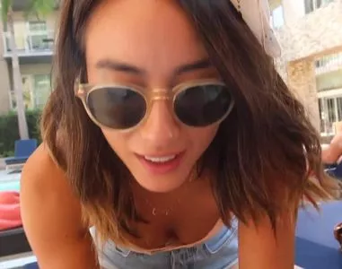 Chloe Bennet OnlyFans Leaked Free Thumbnail Picture - #KiN3Klu25a