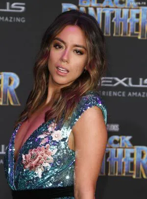 Chloe Bennet OnlyFans Leaked Free Thumbnail Picture - #nScgfjcRzM