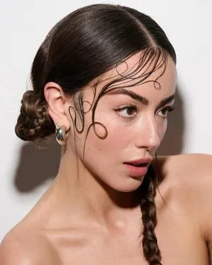 Chloe Bennet OnlyFans Leaked Free Thumbnail Picture - #vLEOtqjHJy