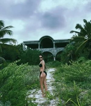 Chloe Bridges OnlyFans Leaked Free Thumbnail Picture - #DGQ6iD6fE2
