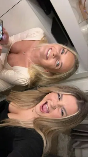 Chloe Burns OnlyFans Leaked Free Thumbnail Picture - #Cfgl7OdL6d