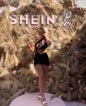 Chloe Burns OnlyFans Leaked Free Thumbnail Picture - #F8bhY1RHxG