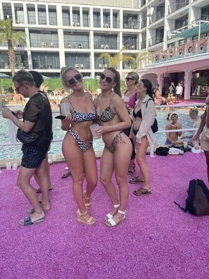 Chloe Burns OnlyFans Leaked Free Thumbnail Picture - #XMVA58tn5m