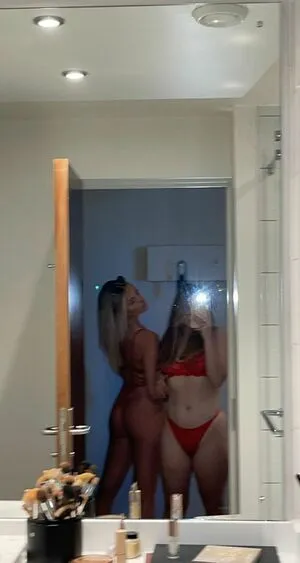 Chloe Burns OnlyFans Leaked Free Thumbnail Picture - #YIgfBzdIDL