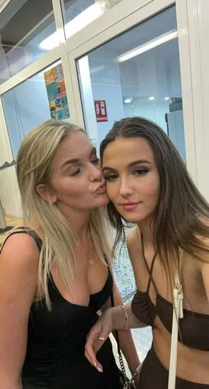 Chloe Burns OnlyFans Leaked Free Thumbnail Picture - #YiHYUm4z85