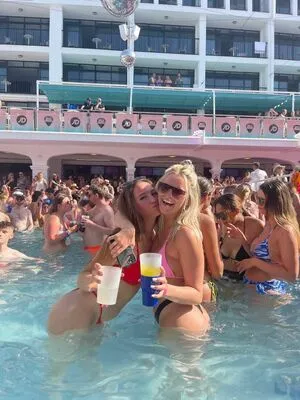 Chloe Burns OnlyFans Leaked Free Thumbnail Picture - #yQjU4livTF