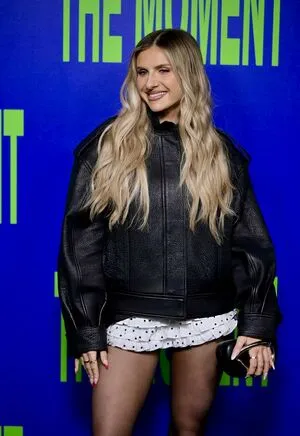 Chloe Burrows OnlyFans Leaked Free Thumbnail Picture - #1taAu5o8pP