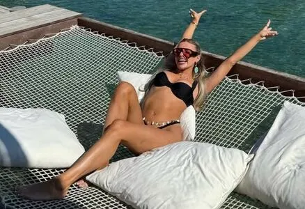 Chloe Burrows OnlyFans Leaked Free Thumbnail Picture - #zOIPnxEn0S