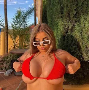 Chloe C OnlyFans Leaked Free Thumbnail Picture - #kCfppPpQ39