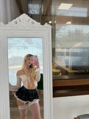 Chloe Chevalier OnlyFans Leaked Free Thumbnail Picture - #mpueunmIAv