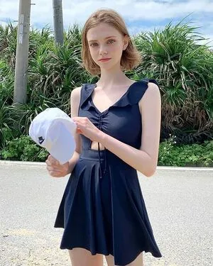 Chloe Chuu OnlyFans Leaked Free Thumbnail Picture - #Y0jPLhWWG5
