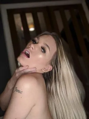 Chloe Clark OnlyFans Leaked Free Thumbnail Picture - #LqkFItfDUK