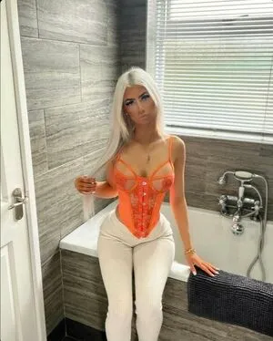 Chloe Collier OnlyFans Leaked Free Thumbnail Picture - #giIAFkgCNo