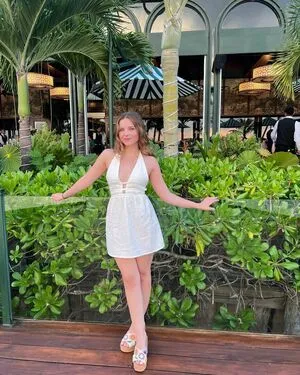 Chloe Csengery OnlyFans Leaked Free Thumbnail Picture - #Ot70DzJYFJ